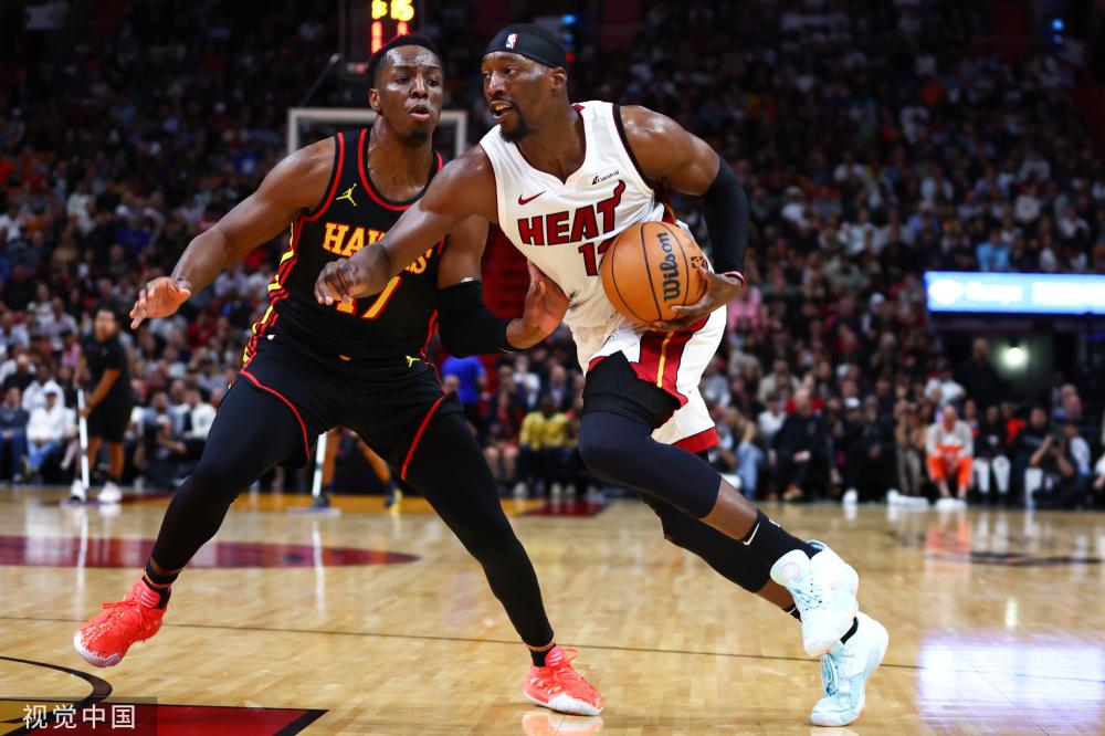 吸引着全球 吸引着全球